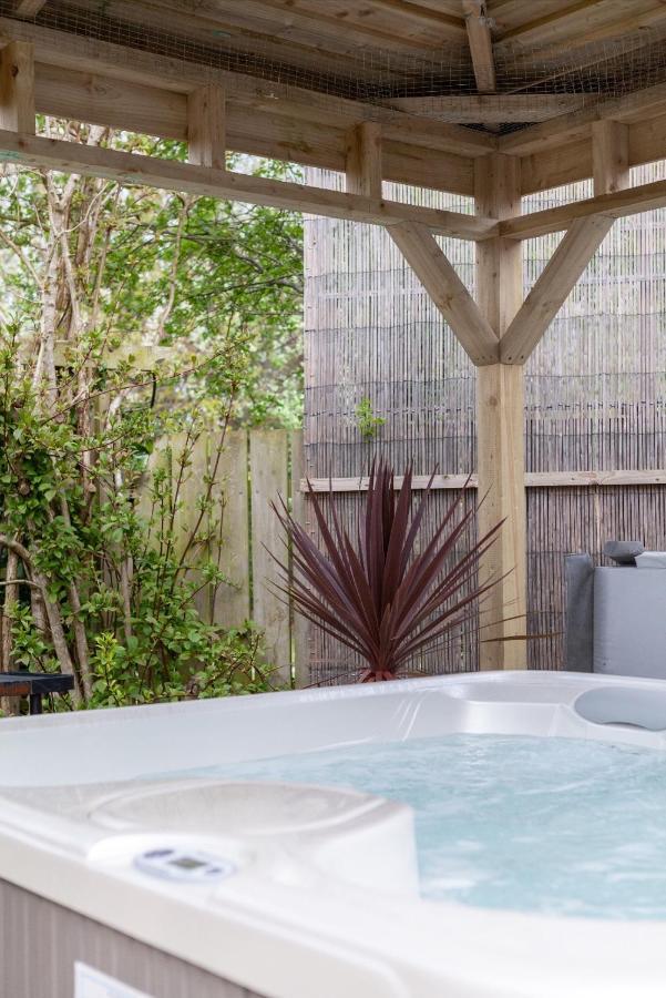 The Studio Castlerock With Hot Tub Exteriör bild
